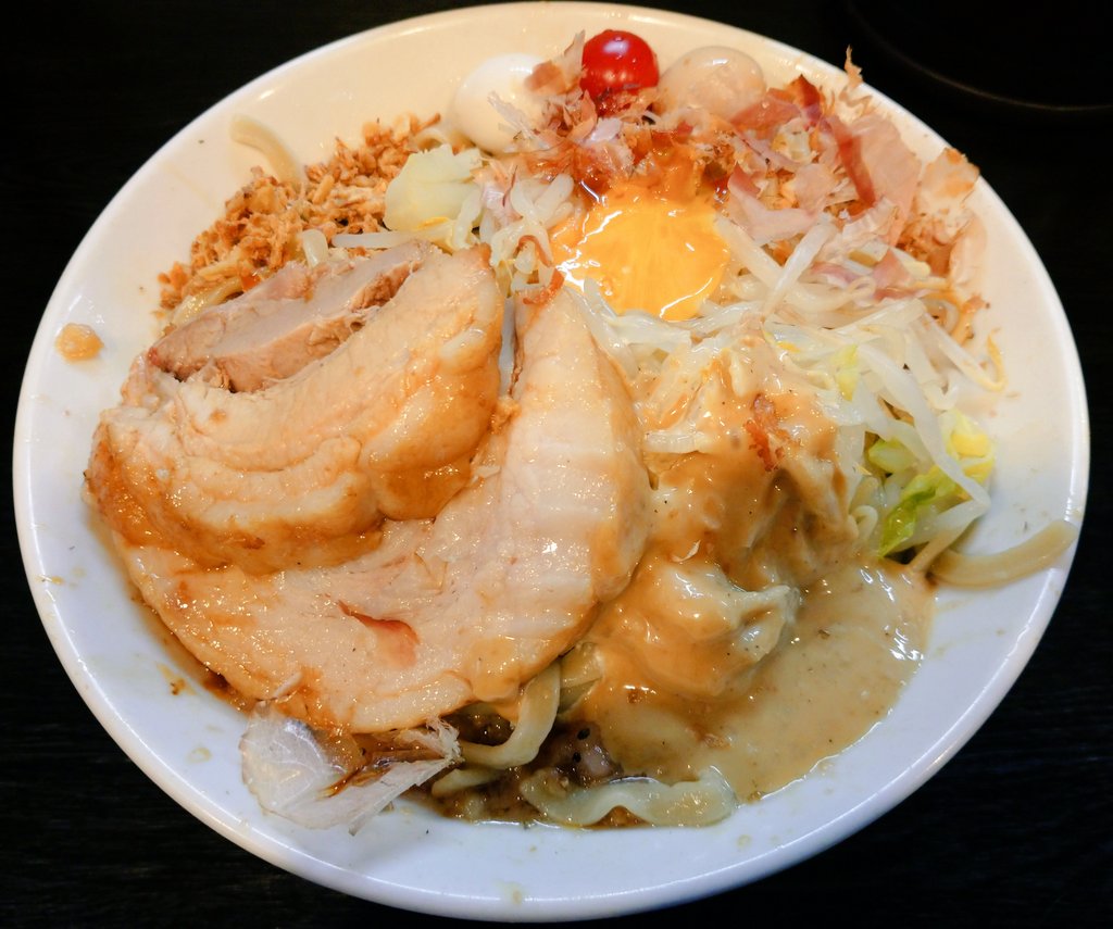 モニヤン tweet media