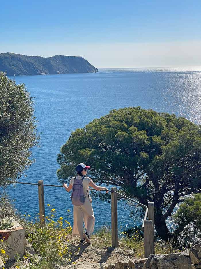 VeroSinmapa's tweet image. #NUEVO 🚘 Si estás pensando en la #CostaBrava, ¡guarda esto!

🗺️ #Roses es un DESTINAZO. Descubre los mejores planes, calas escondidas y rutas de senderismo con vistas de infarto y más...

👉🏻 Aquí te dejo la guía completa para organizar tu escapada: sinmapa.net/que-ver-en-ros…