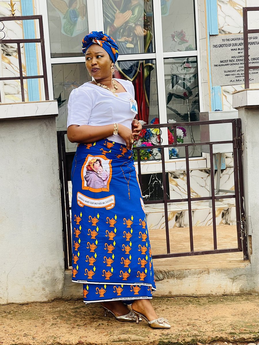 fancybynancii's tweet image. Happy Mothering Sunday to me 🥰

Ndi Nne Maa Nu Mma ooo 
Through Mary Our Mother, We Succeed 
Ave Maria!

#Catholic #MotheringSunday #CatholicsonX #HappyMothersSunday #CatholicTwitter