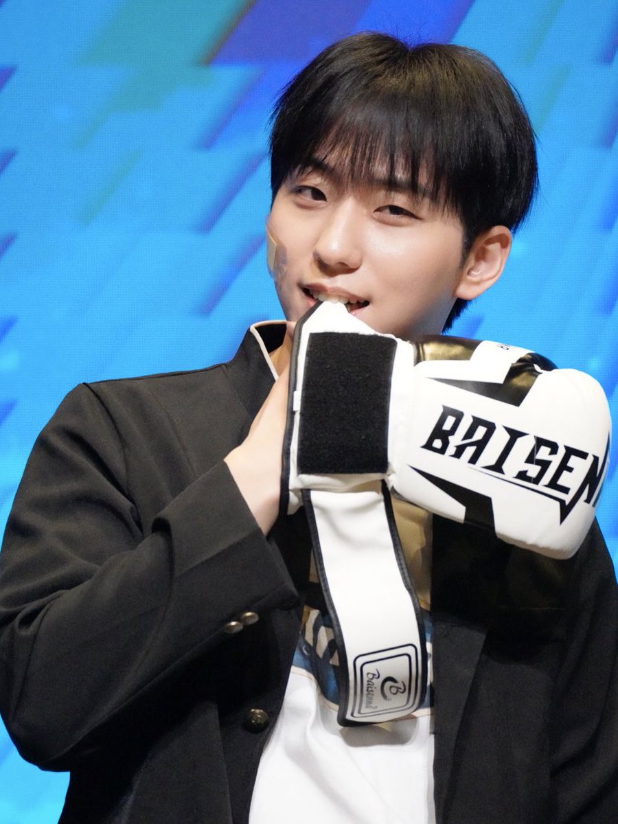 구르미 🌧️🩵 tweet media