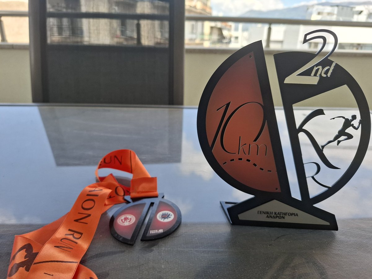 TKost333's tweet image. Και που λέτε, μου έδωσαν αυτά #running