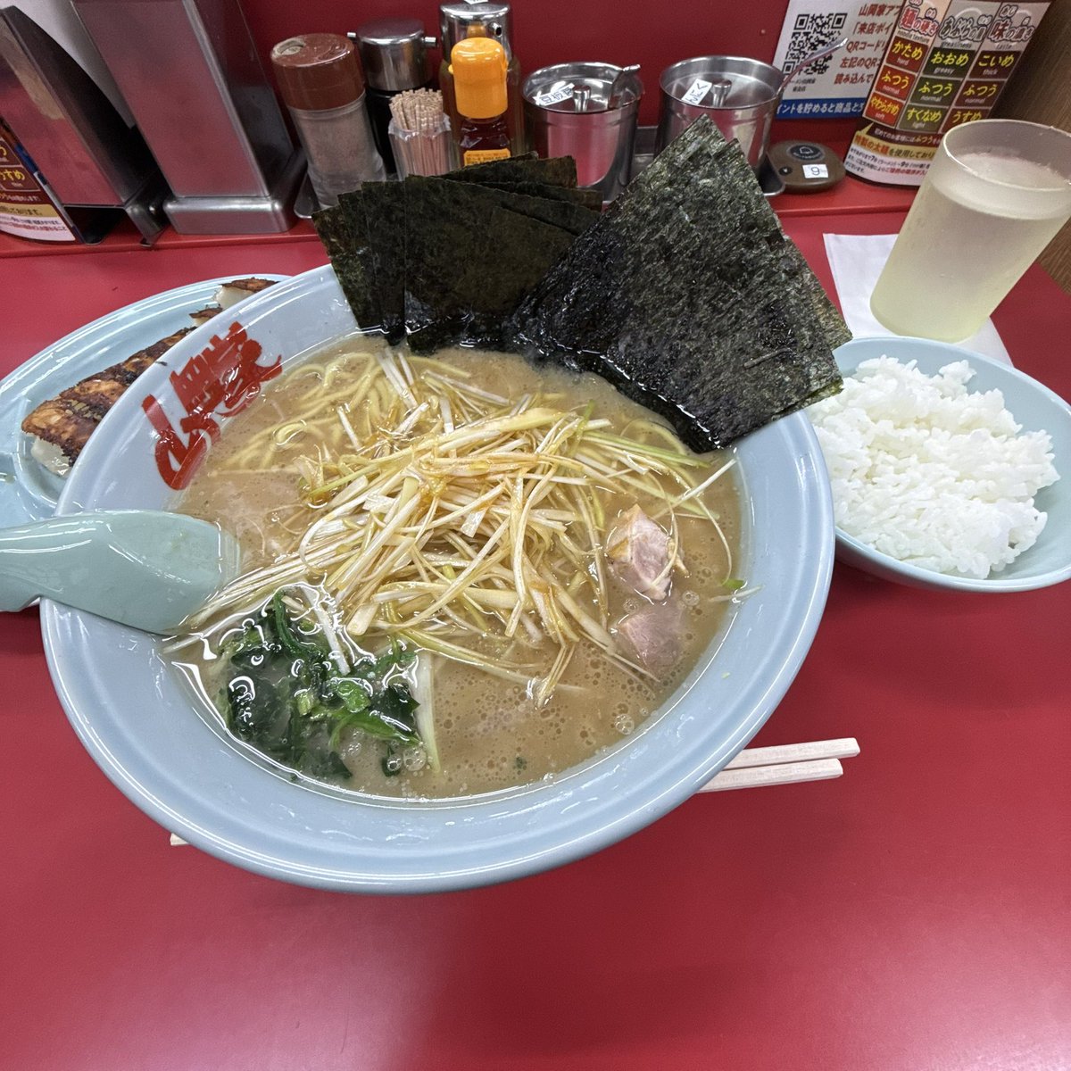 ハト（ハトン） tweet media