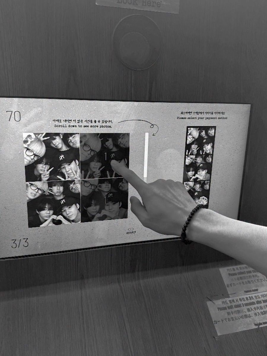 Lily ✪ tweet media