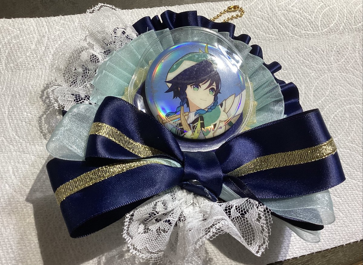 えむけー tweet media