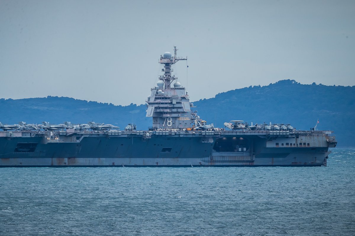 XHNews's tweet image. Latest on #MiddleEast tensions:
- #Iranian president reaffirms stance on #nuclear rights
- #Pakistan tightens #security ahead of expected #US-Iran talks
- #Ceasefire must be comprehensive across region: Iran Deputy FM
- #USS Rushmore conducts #blockade operations in Arabian Sea: