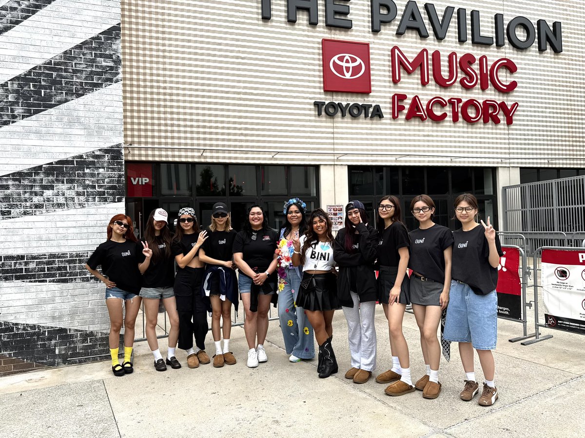 Rai 🌈✨ tweet media