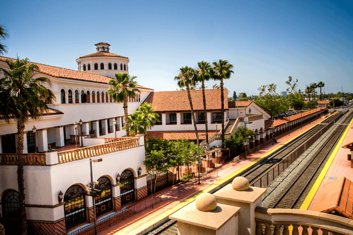 SecretFlying's tweet image. SUMMER: #London, UK to Santa Ana, California for only £453 roundtrip with KLM &amp;amp; Delta Air Lines #Travel

secretflying.com/posts/london-u…