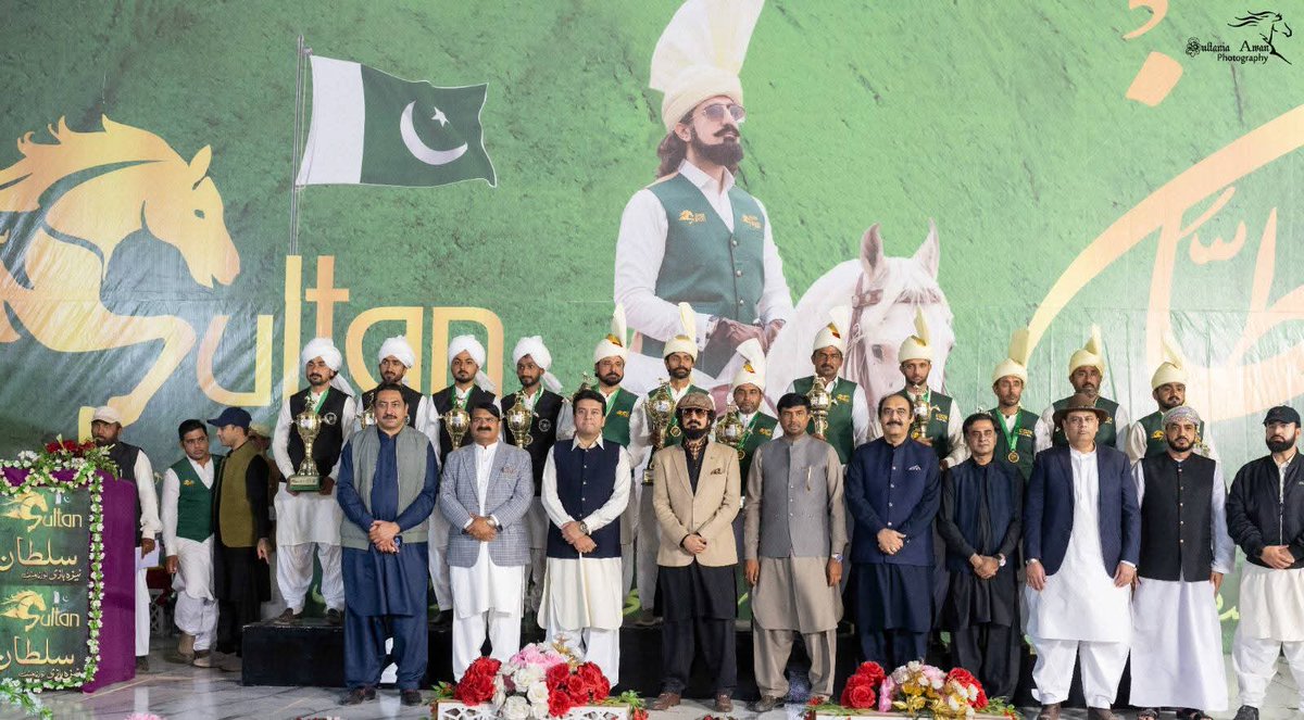 A day of gratitude: Sahibzada Sultan Muhammad Ali honored for his devotion. May Allah raise your ranks further
✅🇵🇰

#SultanVicePresidentITPF
#SultanRisesAgain
#GreenFlagRisesAtITPF