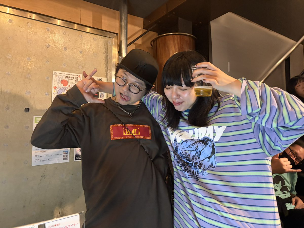 ﾘ  ﾅ tweet media