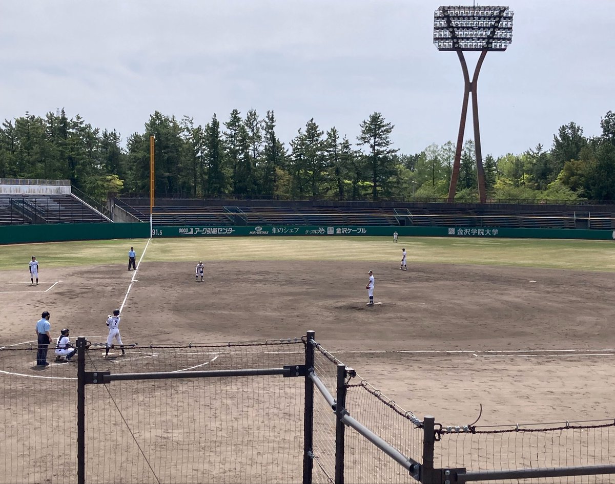 年度が明けて、各競技のゲームシーズンが本格化しております。
まずは、高校野球の春季大会。
サポートしているチームは無事に初戦突破しました。