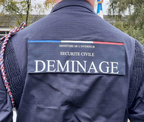 France3Paris's tweet image. 15 000 personnes évacuées pour neutraliser un obus de 225 kg, une opération de déminage "rare et risquée" dans les Hauts-de-Seine
france3-regions.franceinfo.fr/paris-ile-de-f…
#deminage #evacuation #securité