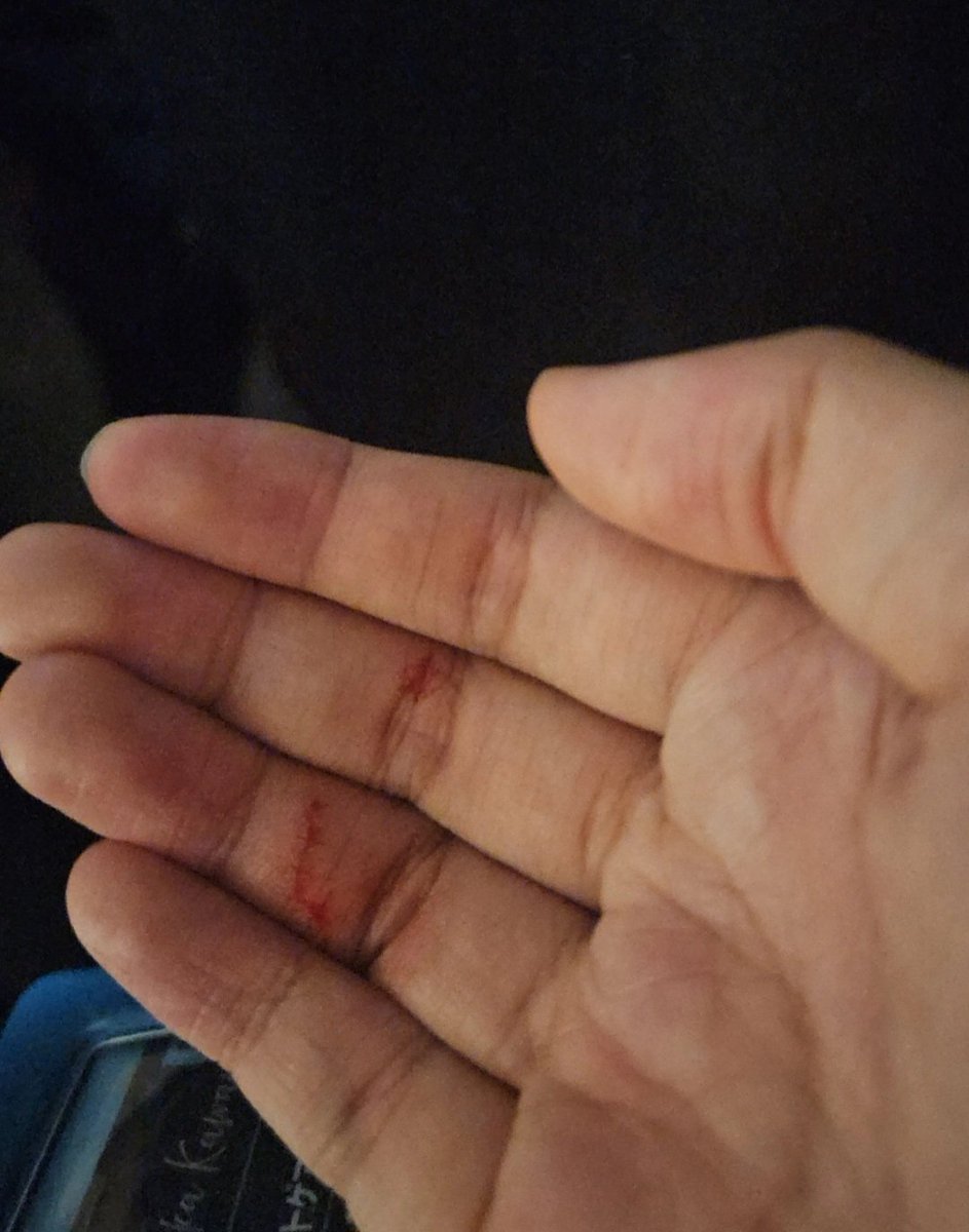 류설 リュサル tweet media