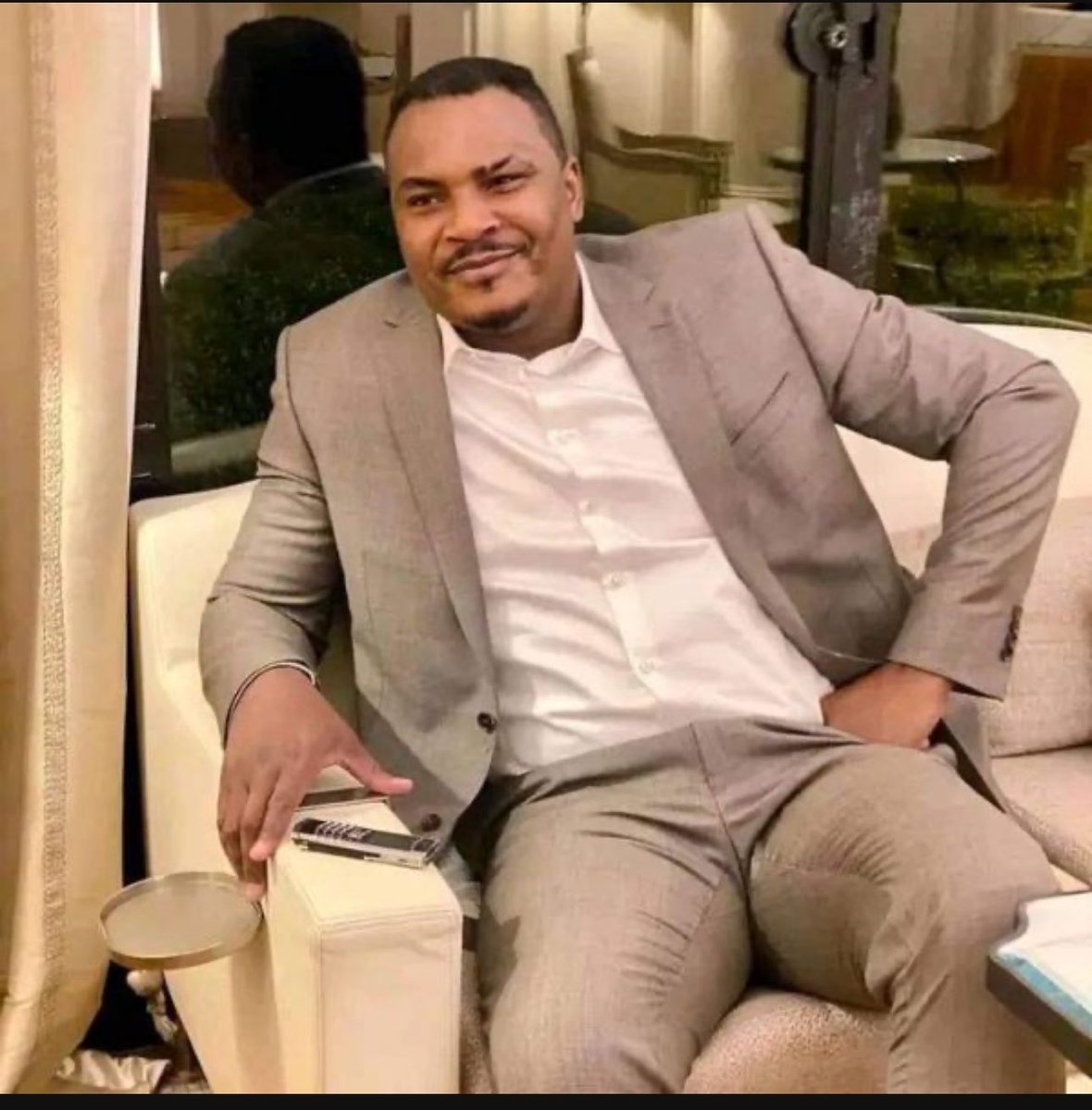 central_sage's tweet image. Le portugais AZIZ MAKUKULA a-t-il renoncé de sa nationalité portugaise pour postuler à la #FECOFA ?

Euhhhh bino bokomisi #RDC foulu hein