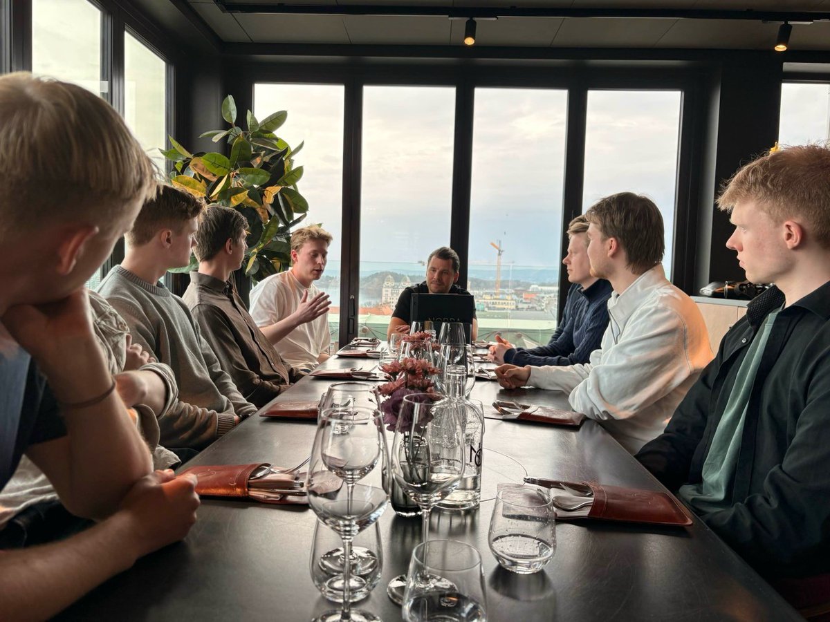 Just organized a dinner in Norway for young technical outliers.

Very few seem to know about the technical talent density in Norway.

From places like e.g. NTNU in Trondheim.

Many go on to study at top US universities via initiatives such as the Aaker Scholarship.

Bullish.