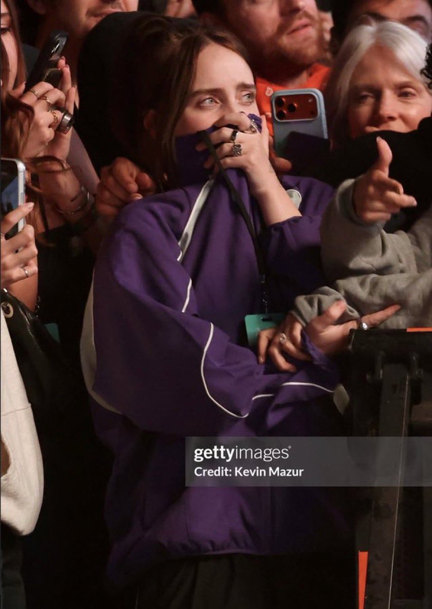 SHE EVEN WORE PURPLE 😭😭😭😭😭😭