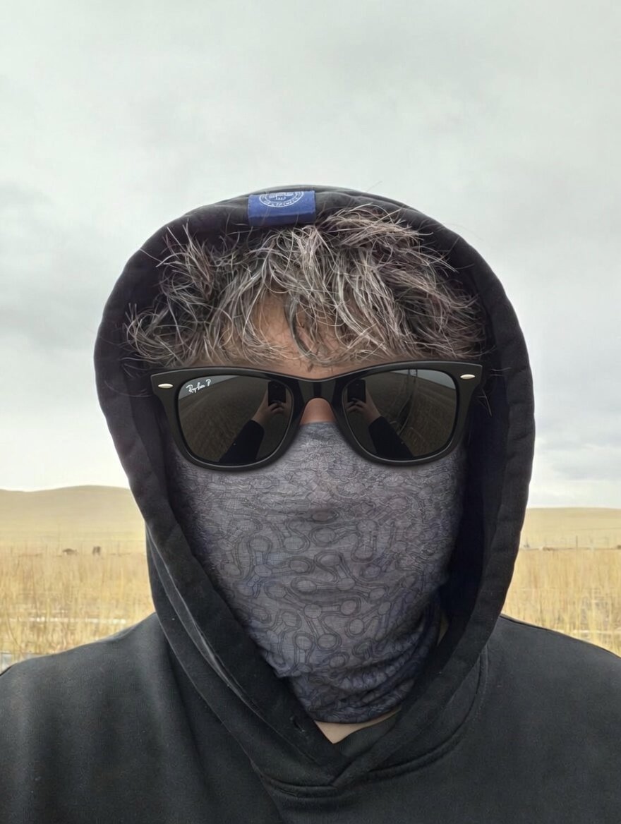 Баяраа tweet media