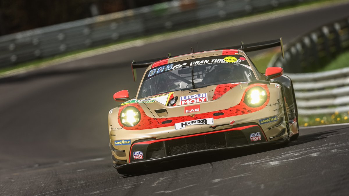 PorscheRaces's tweet image. #Qualifiers - The top qualifying session at the @Nuerburgring #Nordschleife for Sunday’s four-hour race (starting at 13:00 CEST) ended with the fastest #911GT3R securing 4th place. The starting grid from a #Porsche perspective:

P4 - #911 #Manthey
P8 - #48 @TeamBlackFalcon
P10 -