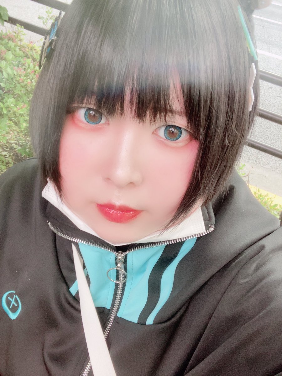 生きるこたつ@顎マスク tweet media