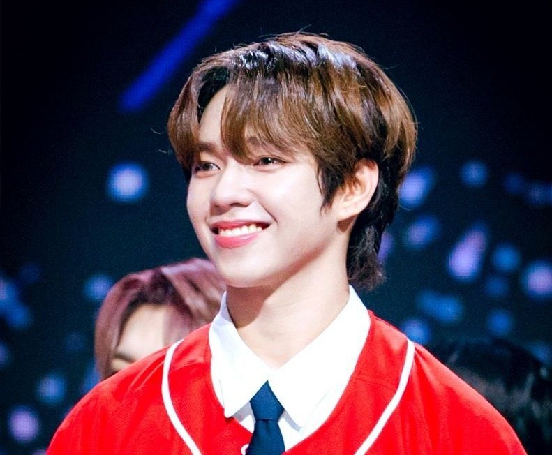honey042116's tweet photo. I love this photo of him because this isnโt just a memoryโitโs the start of something beautiful..
Because of this moment, we got to know and love Jay Lawrence Gaspar.
#D19JLCapturedMyHeart
#22ChallengesWithJL
#AHOF_JL #AHOF
GET TO KNOW JL
#JLShiningBirthdayWeek
#AHOF_JL #์ ์ด์
#JLGaspar @AHOF_official