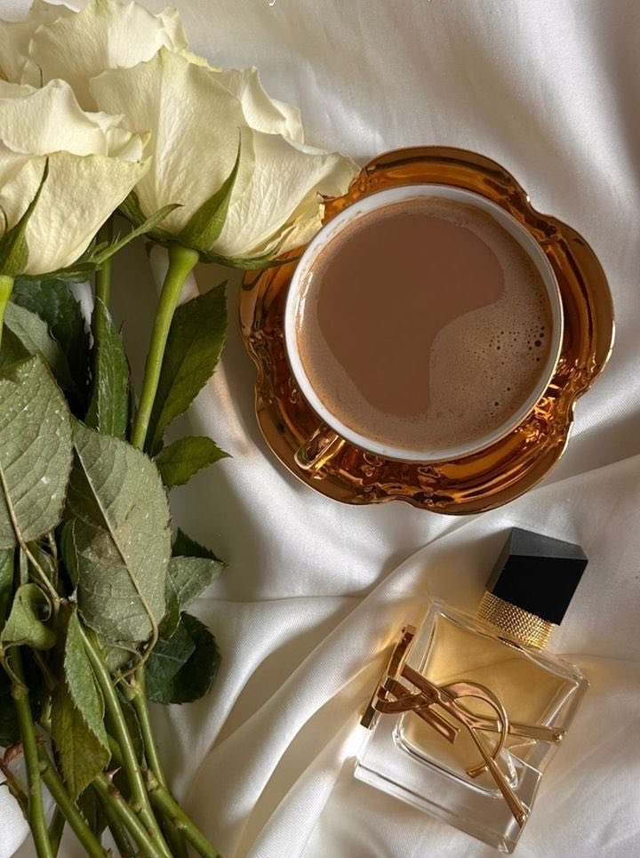 #مساء_الخـير 

الحاجز الحقيقي الصعب في حياتك هو أنت ..
كل شيء يمكن تجاوزه ..