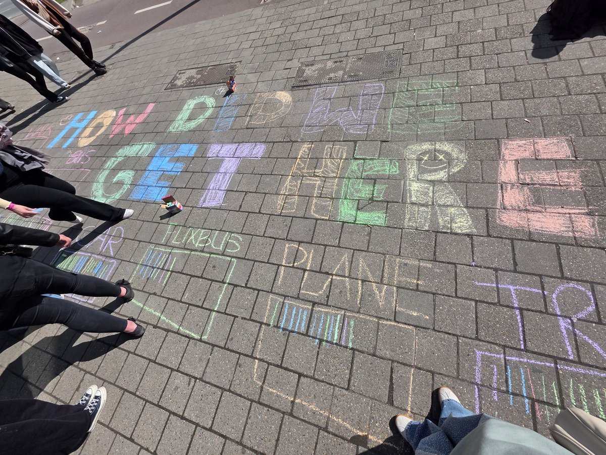 Cee 🌻🍋💋🪩 tweet media