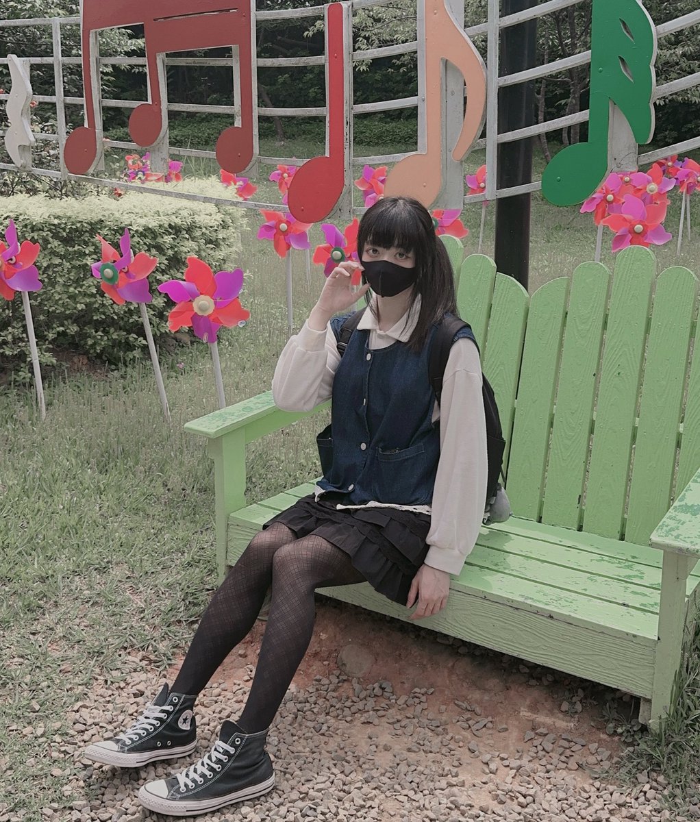 鈴苓 tweet media