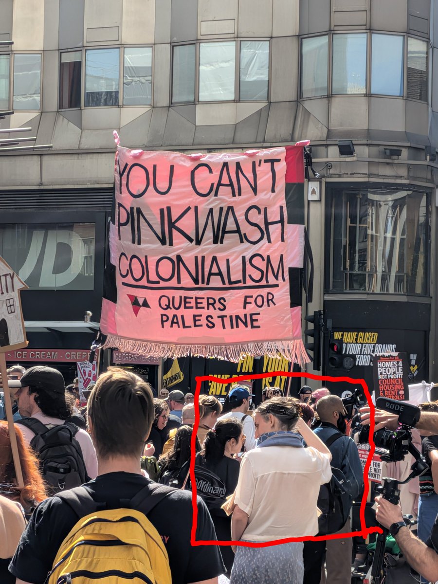 FixUpLookSharp tweet media