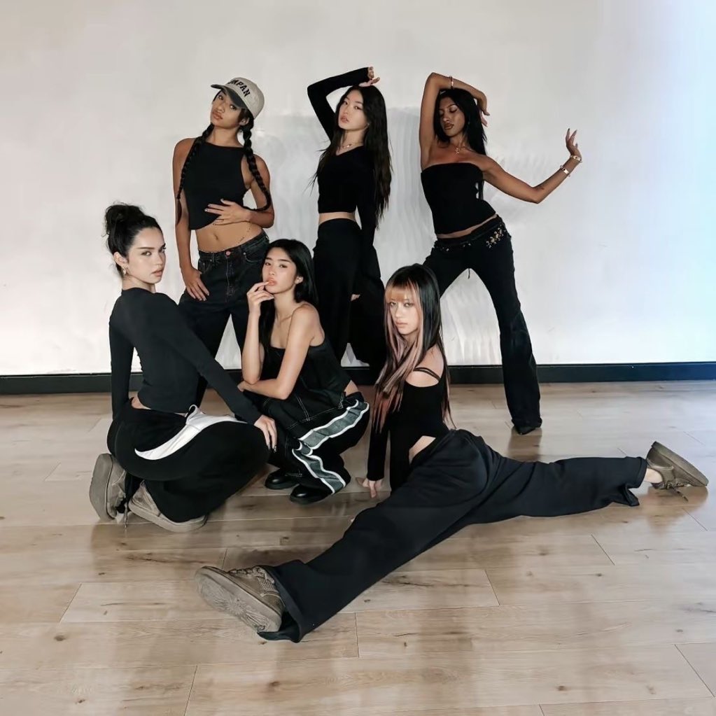 cassie is ot6 tweet media