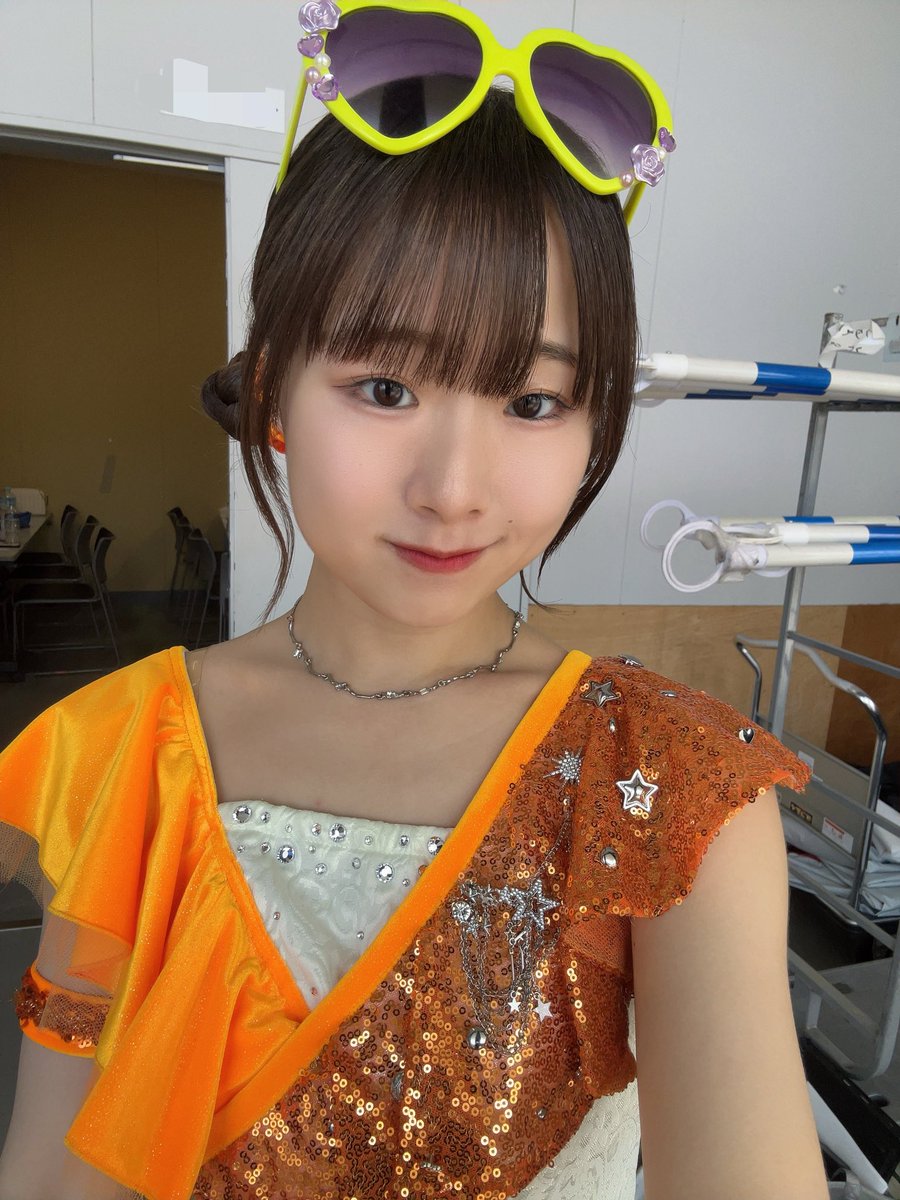 本日ライブ2本立てでしたあああ！！！

🌟#ABCIDOL 
おはようさんなステージ！ライブで一気に熱気に包まれる感じが最高だったっ❤️‍🔥

🌟IDOL Treasure bottle LIVE
イオンモール幕張新都心♡お天気も良くて広々野外のステージが最高でした🌤️

非常にハッピーな日曜日をありがとう♡

#にきちゃん