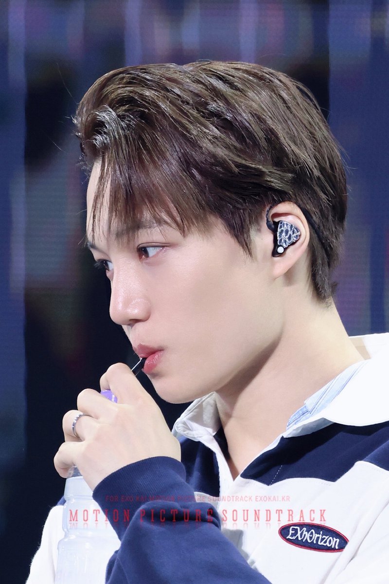 Jongin Pics ♡ tweet media