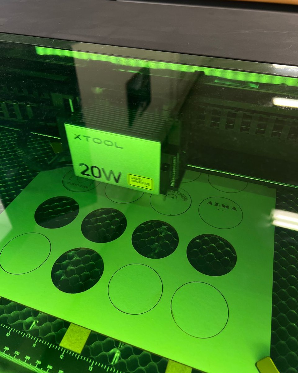 FabLab Leon tweet media
