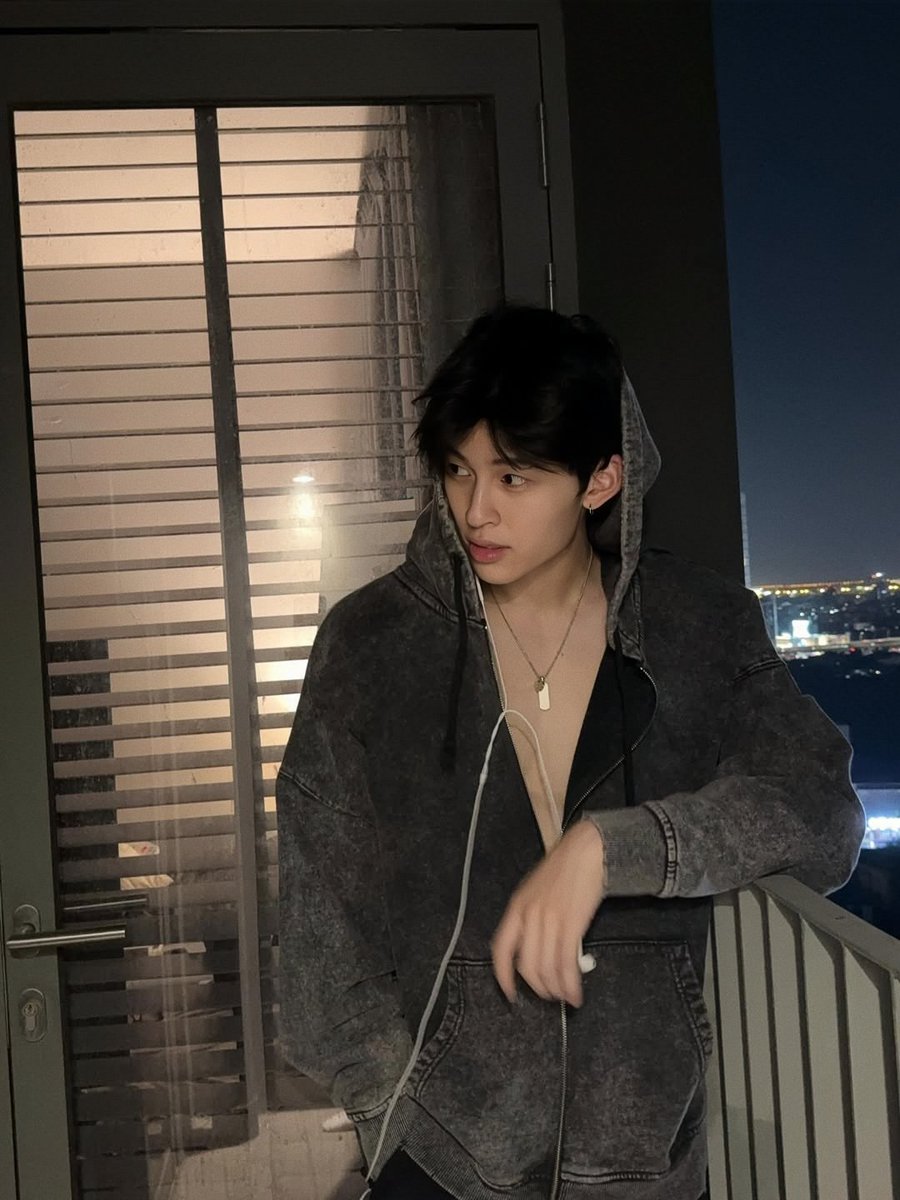 𝖩𝖾𝗅𝗅𝗒 .☘︎ ݁˖ tweet media