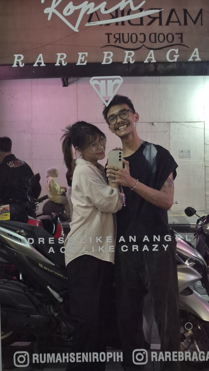 mirabucin's tweet photo. gemes semuaaa https://t.co/PNDolbfIw2