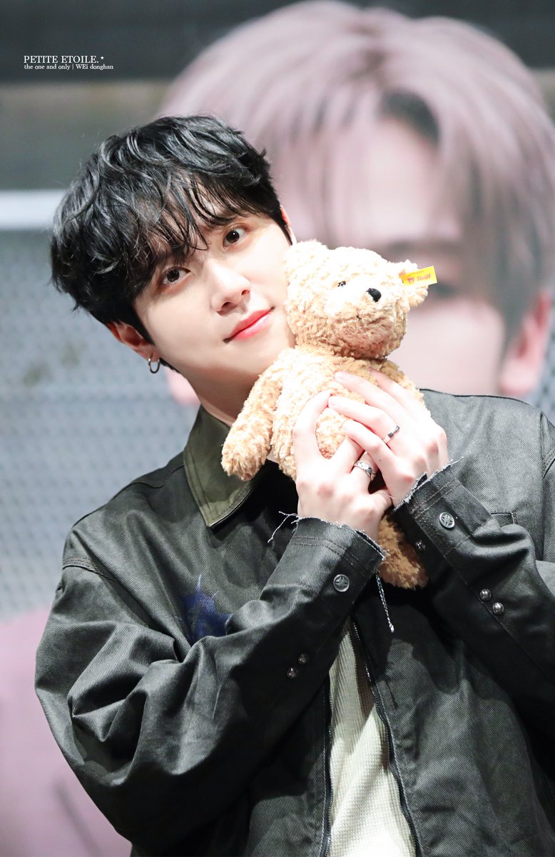 [HD] 260111

#위아이 #김동한 #WEi #동한
#잘했동한 #ドンハン #KIMDONGHAN