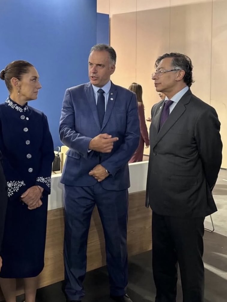 MARIA CASANOVA🌹🌹🌹🌹🌹🌹🌹🌹🌹🌹🌹🌹🌹🌹🌹🌹🌹🌹 tweet media