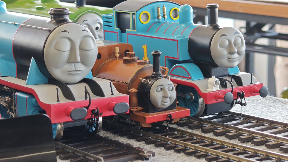 謎の機関車(Mysterious Engine) tweet media