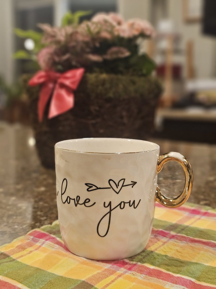 Beth Dutton tweet media