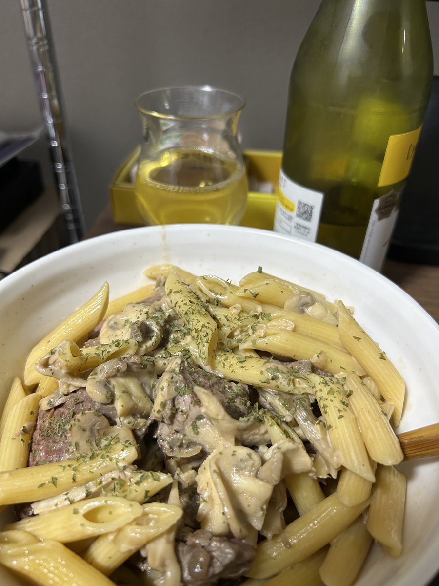 カロリー暴力だ
ワインが進むくん