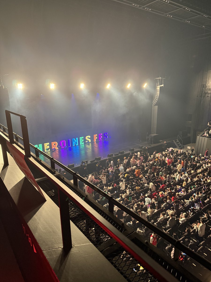 【AYUMi】 tweet media