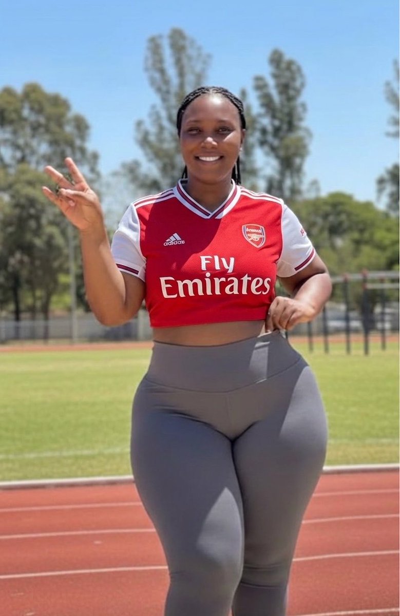 komugisha Peace tweet media