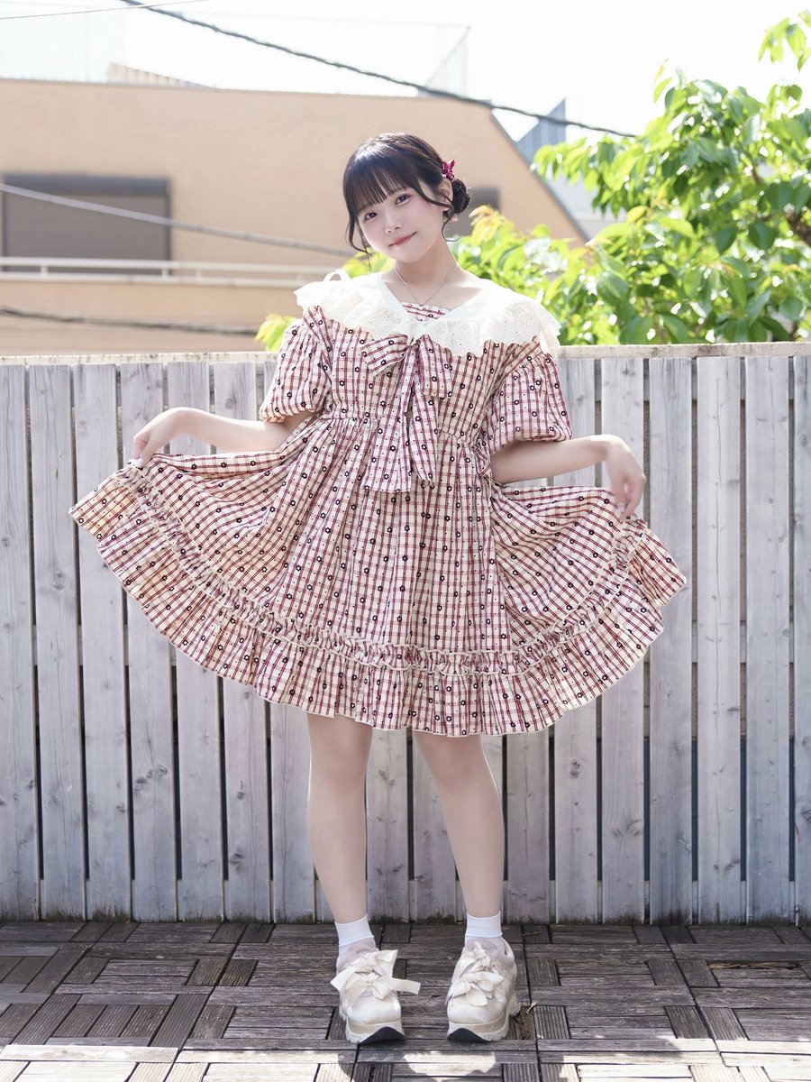 ユウ♡ merry jennyの新作セーラーワンピ🍓꒥꒷‧₊˚ シルエットが可愛すぎて神