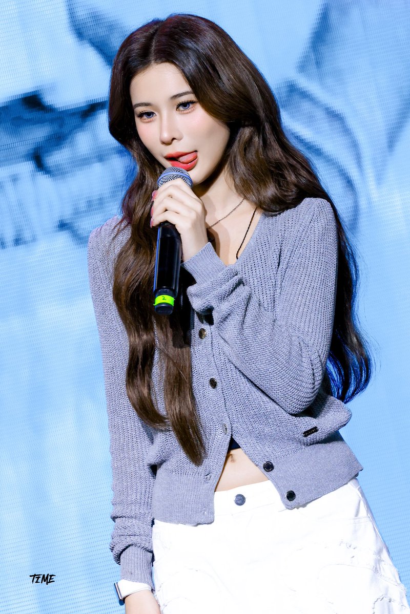 Cài 🩶 tweet media