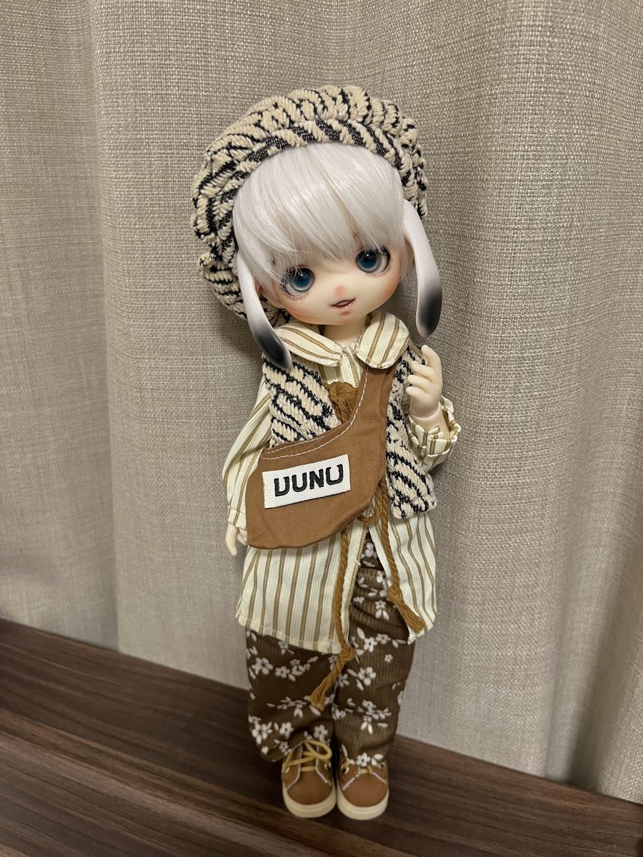 _nymph_doll's tweet photo. 本日お迎えさせてもらったdolltreeさん(@jojo_tree96896 )のBunnyくん🐇
ロップと名付けました🥰とろんとした瞳とウサ耳が最高にキュートです💕
是非また日本にいらしてください!
#DollTree https://t.co/CeRkNKbY4q