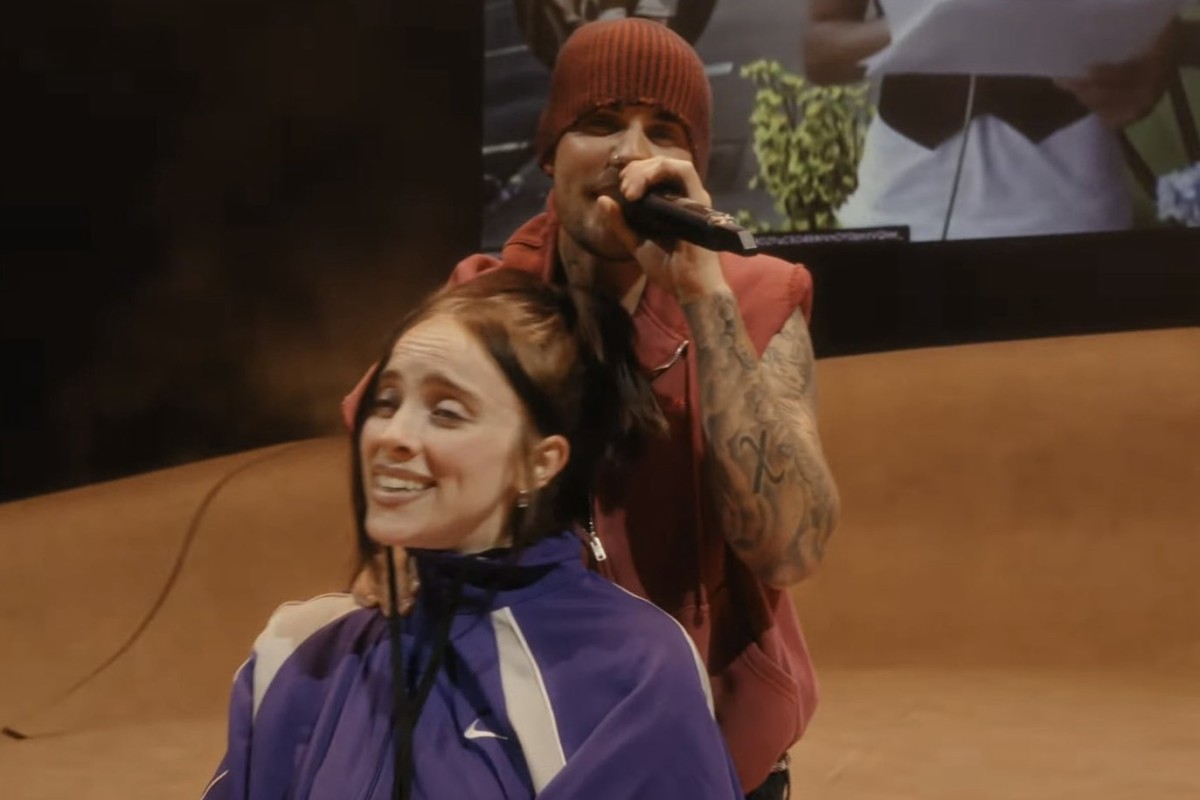 WORLDMUSICAWARD's tweet image. #JustinBieber owned Coachella at his final 2026 headlining show, looking and sounding amazing with his unique incredible voice, and treated fans to yet another emotional nostalgic show, performing some of his greatest hits and bringing out some really special guest stars