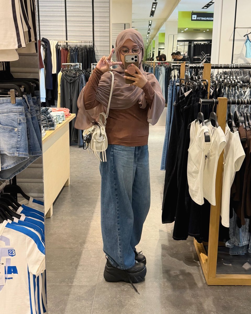 astri🍃 tweet media