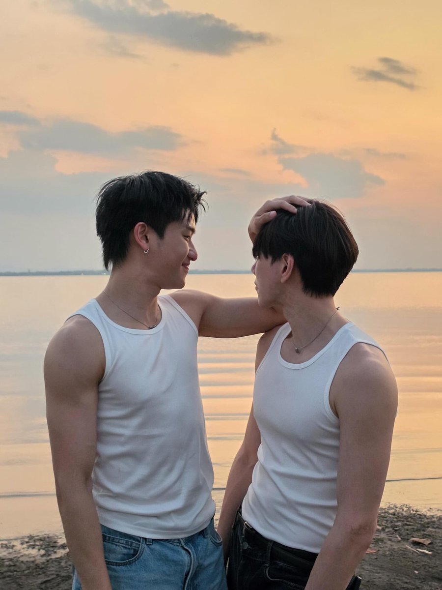 หญิงมาย ft.คุณพิทคุณกัน 🦖🚗 tweet media