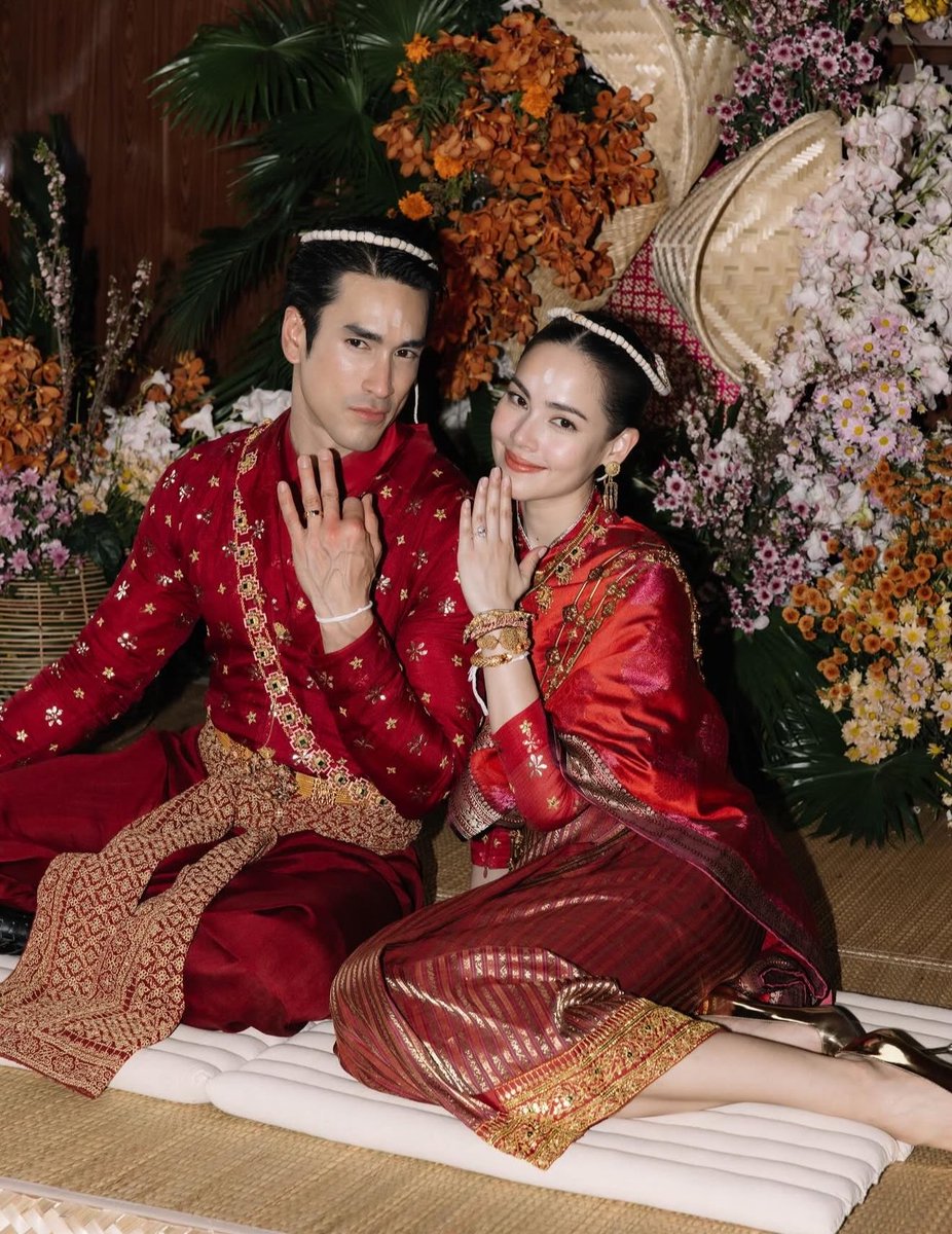 เหมือนรูปเก่าที่เจอในอัลบั้มของพ่อแม่