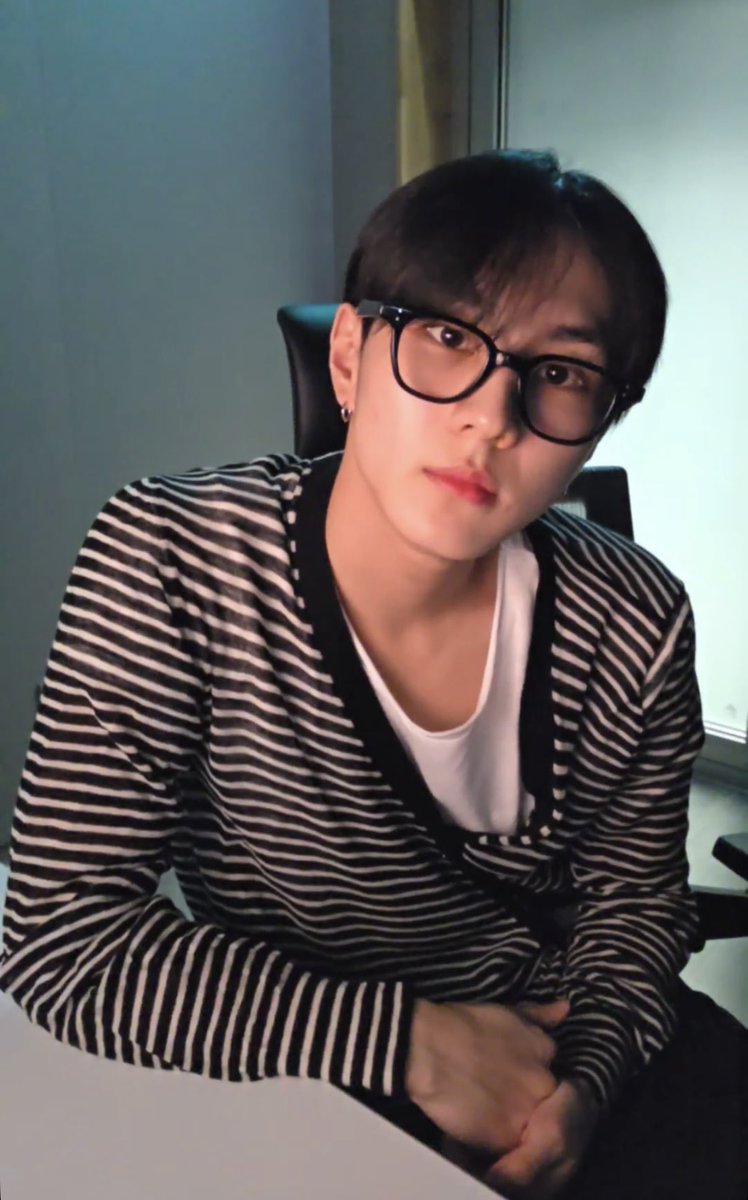 원 tweet media