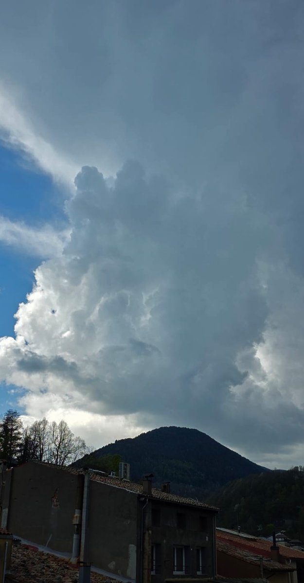 Elpito meteo tweet media