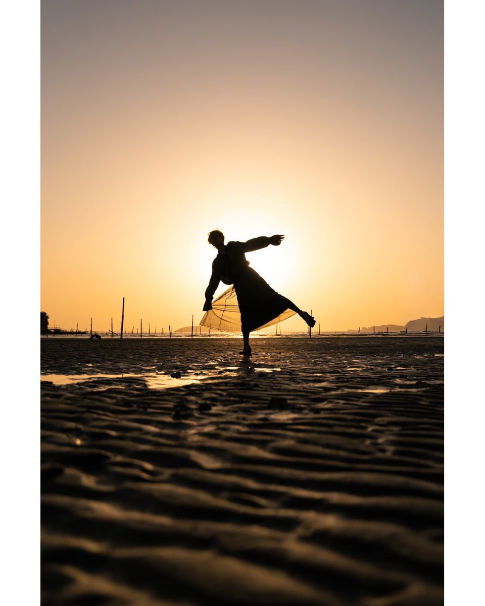 となり@portrait tweet media